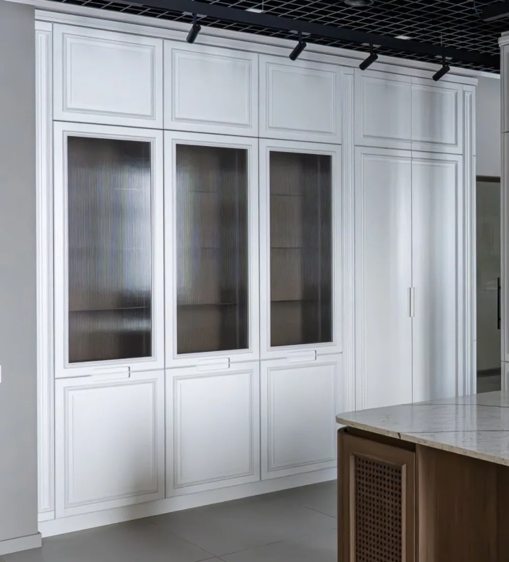 Монтерра — Кухни на заказ Elegance Mebel